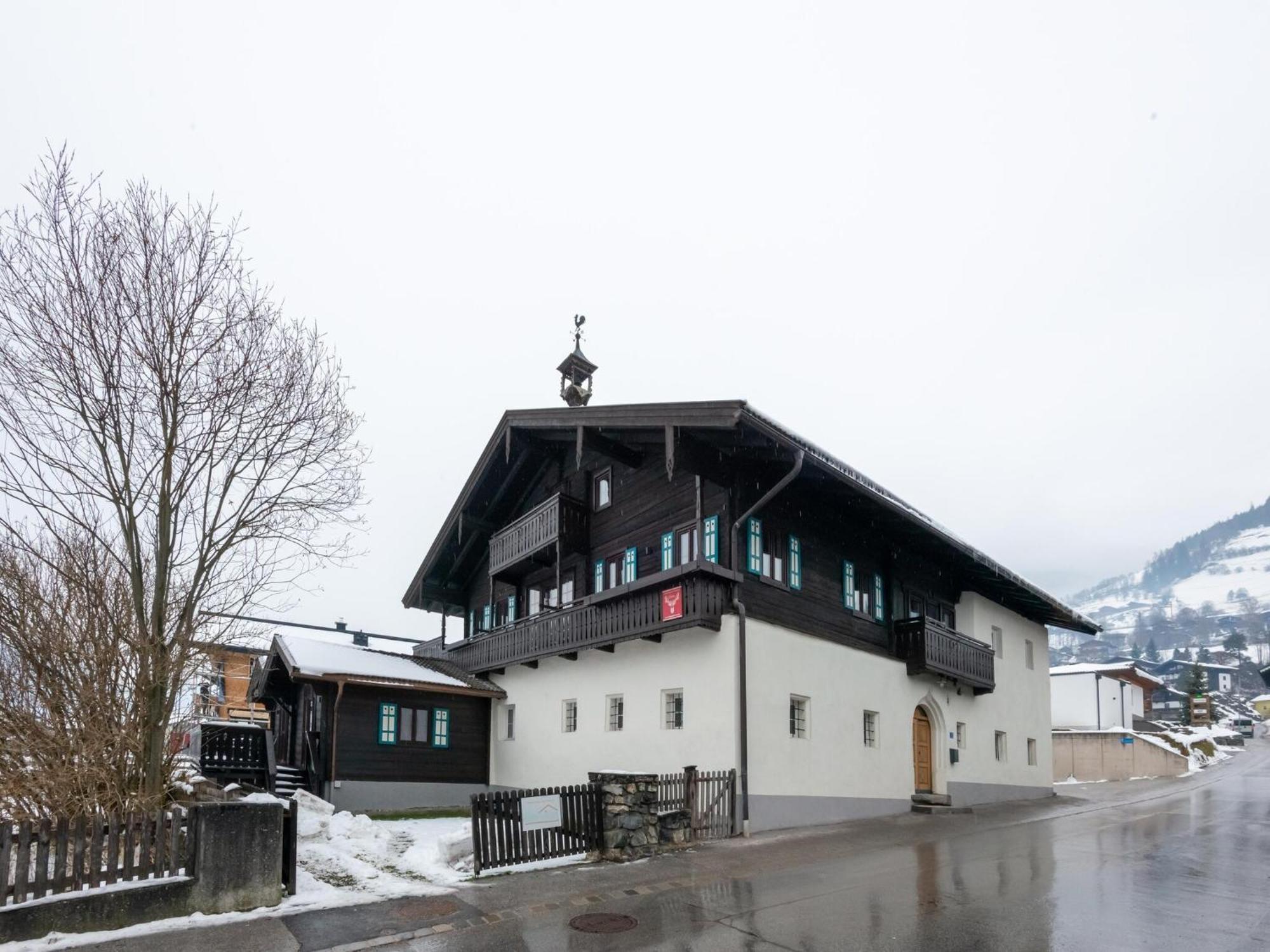 Traditional Holiday Home With Sauna In Niedernsill Exterior foto